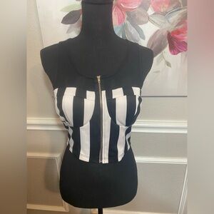 Must Have Monochrome Striped Crop Top